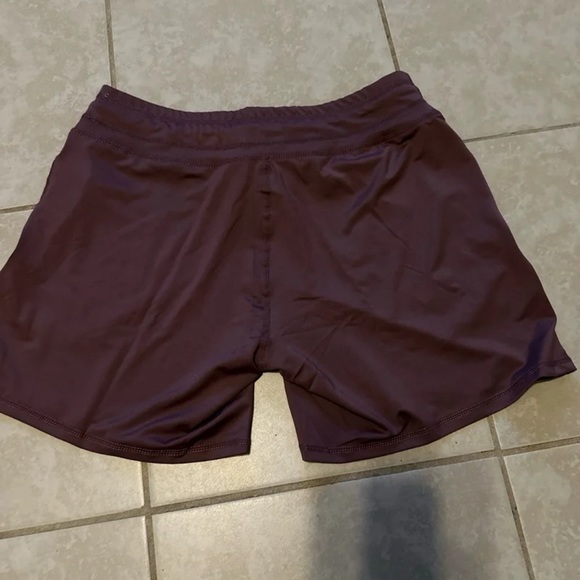 MOUEEY Women's Workout Hiking Shorts Running Athletic Gym Shorts with Pockets - Picture 9 of 9